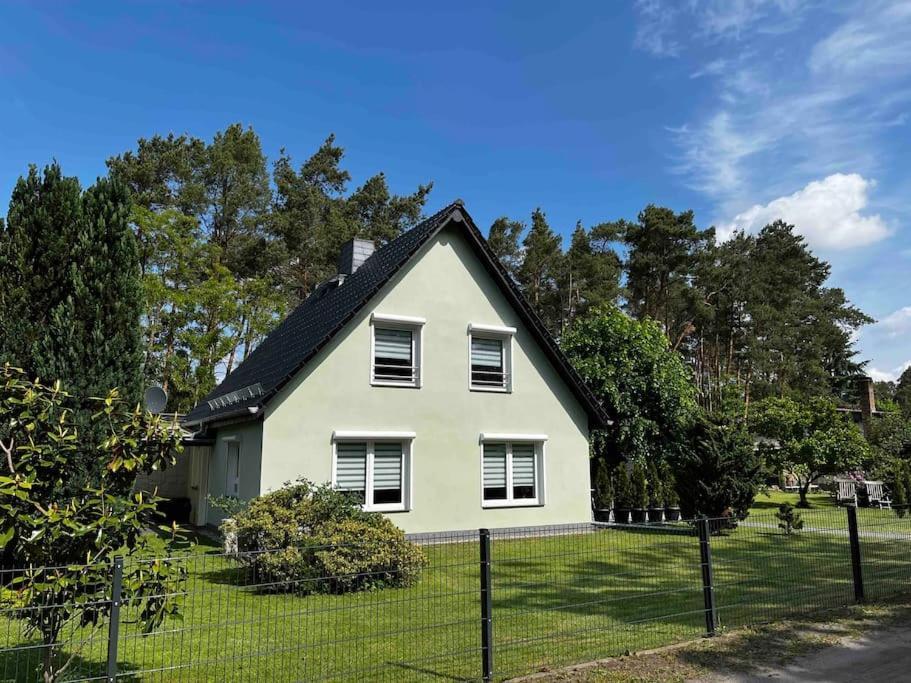 -Haus Am Waeldchen- Leilighet Zehdenick Eksteriør bilde